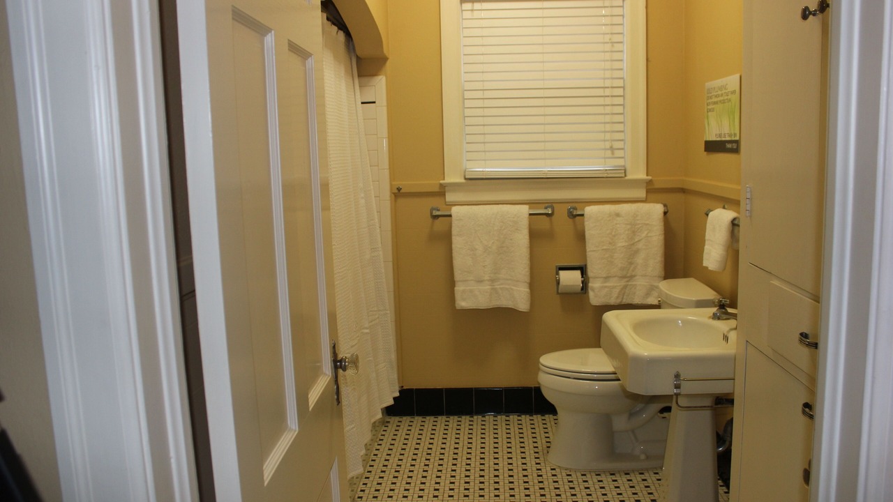 Photo of Bathroom in Monte Vista
