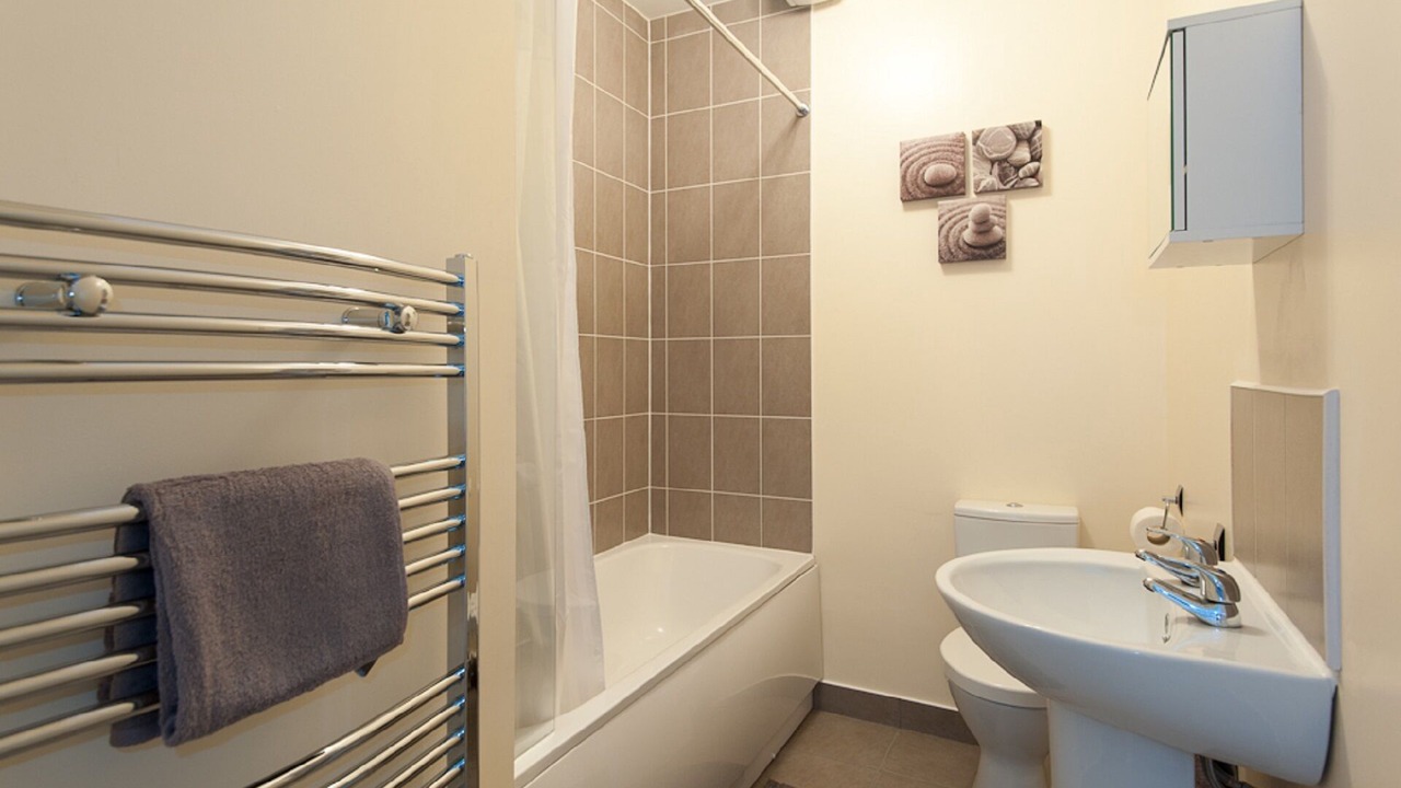 Photo of Bathroom in Tollcross