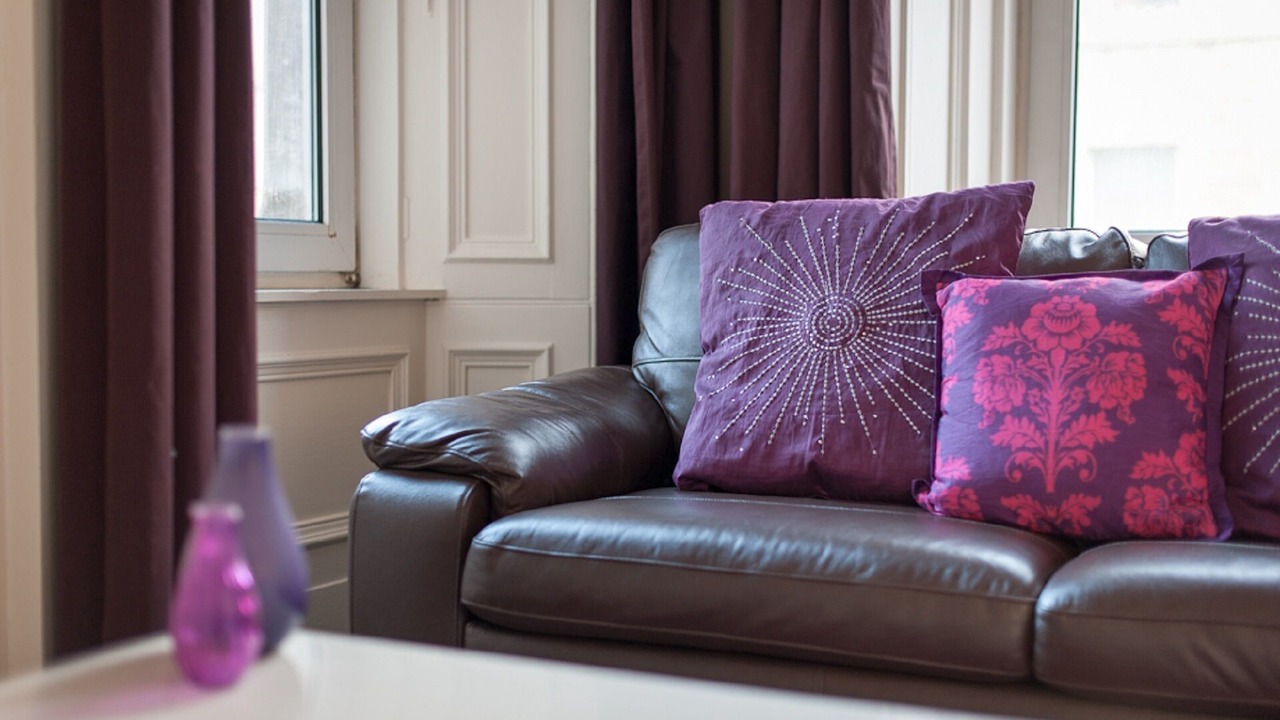 Photo of Livingroom in Tollcross