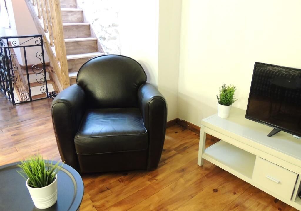 Photo of Others in Tavernes