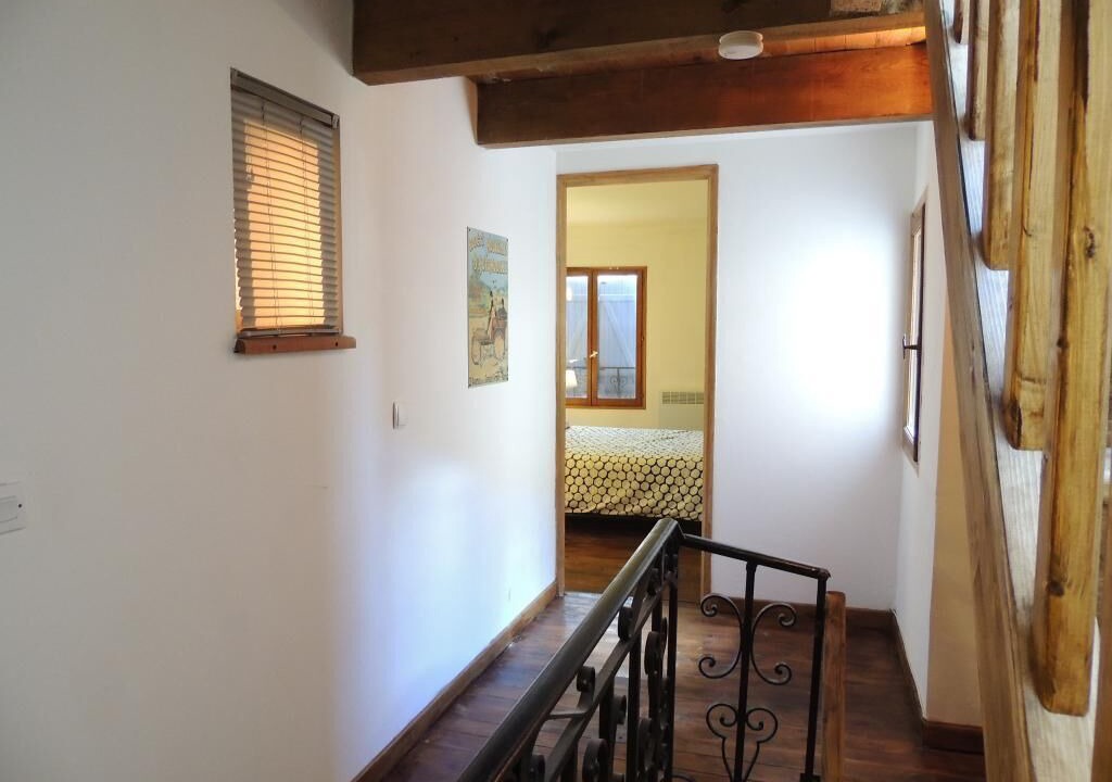 Photo of Others in Tavernes