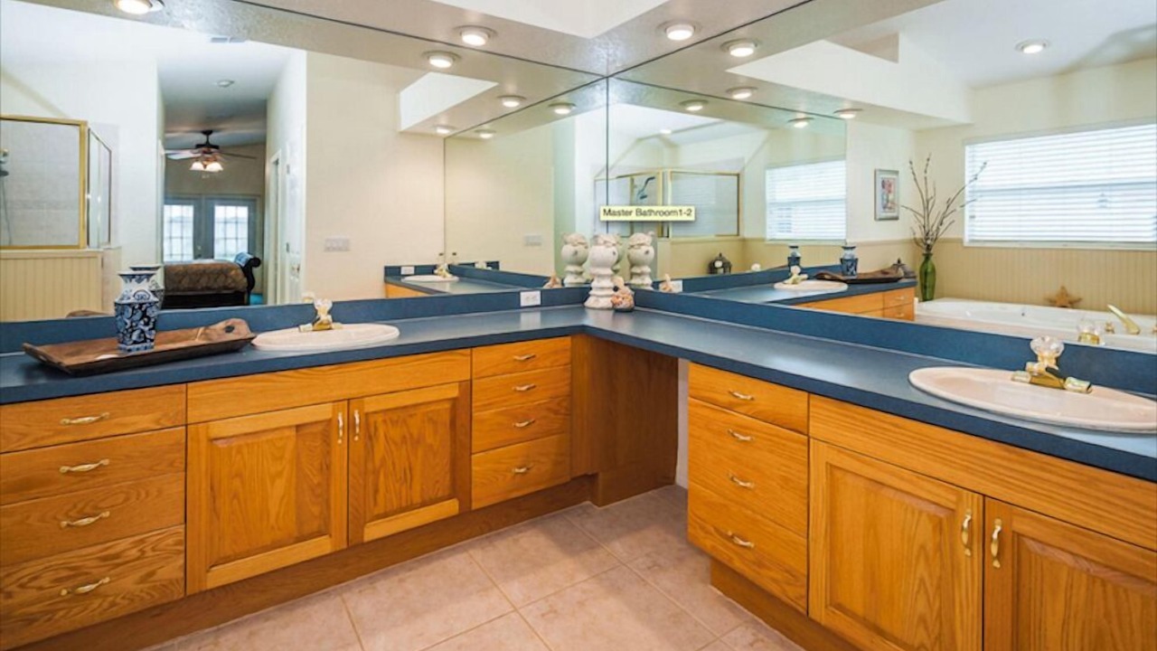 Photo of Others in Tarpon Springs