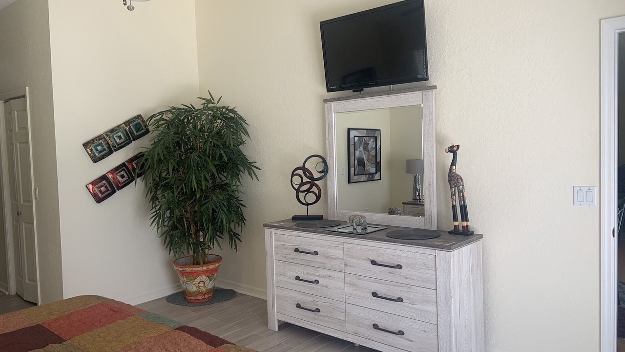 Photo of Bedroom in Tarpon Springs