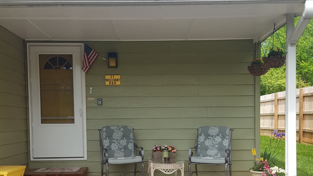 Photo of Outdoor in Oakley