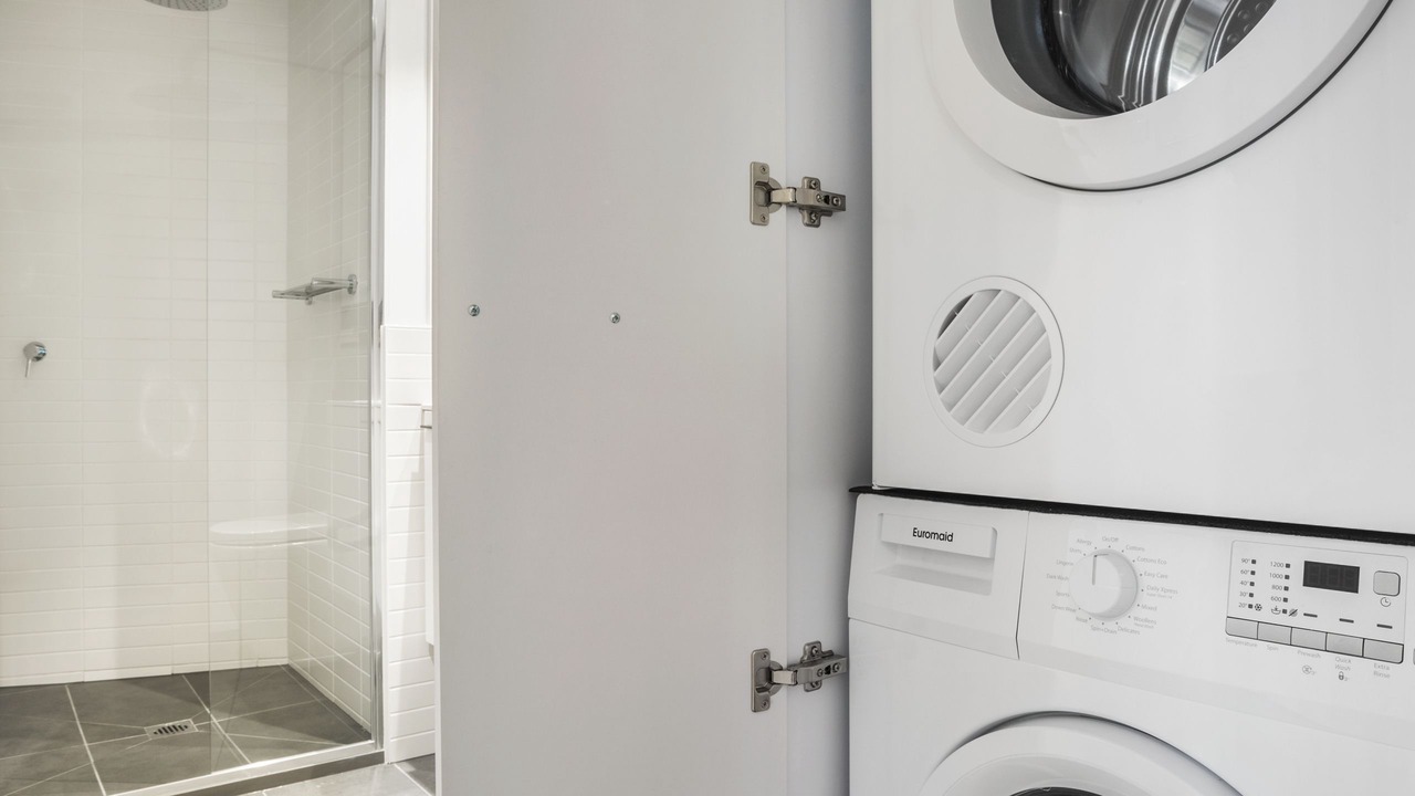 Photo of Others in Flemington