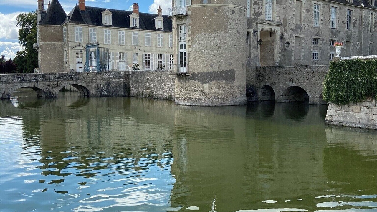 Photo of Outdoor in Avaray