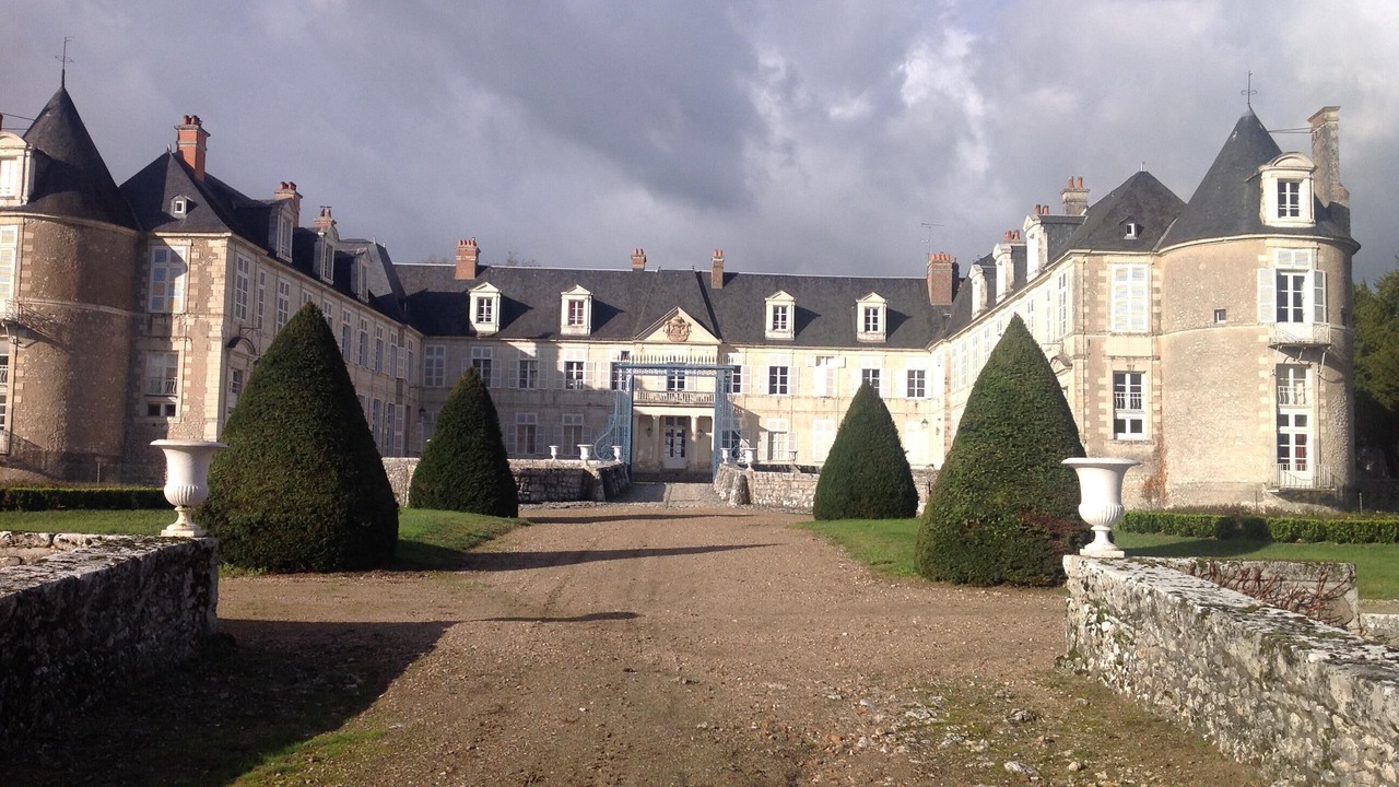 Photo of Others in Avaray