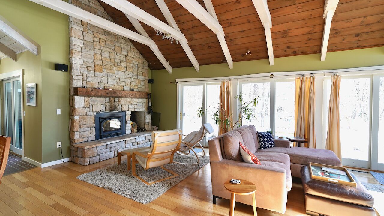 Photo of Livingroom in Stowe Area