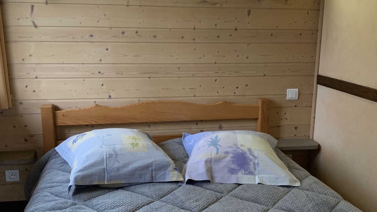 Photo of Bedroom in Nans-sous-Sainte-Anne