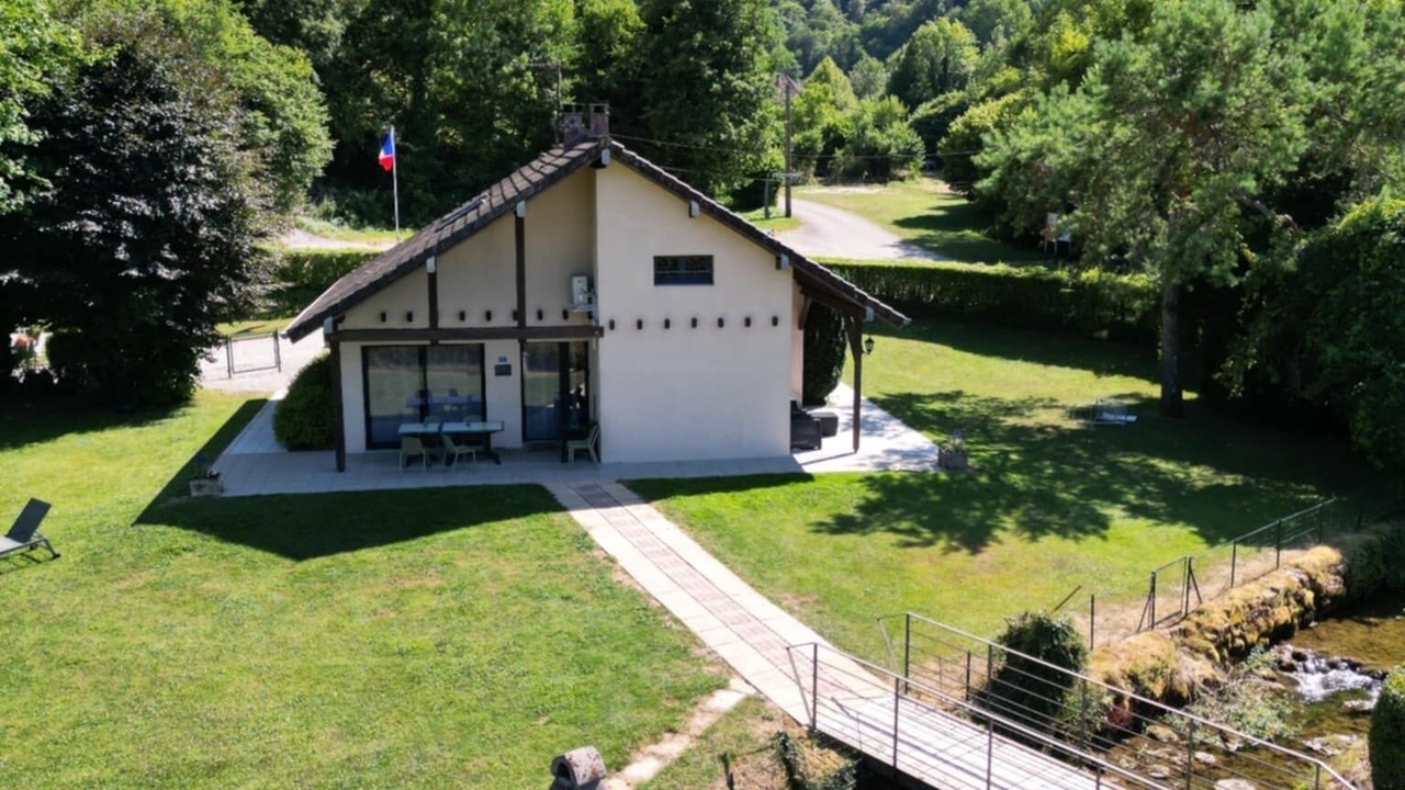 Photo of Outdoor in Nans-sous-Sainte-Anne