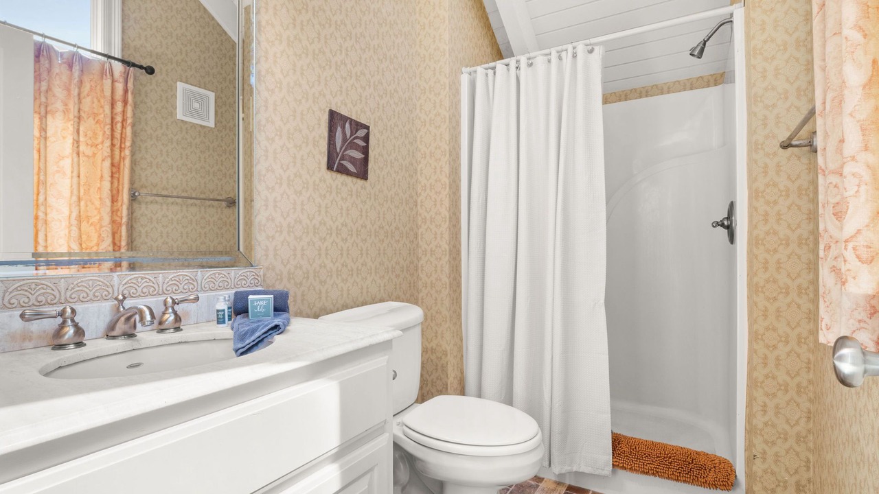 Photo of Bathroom in Negreet