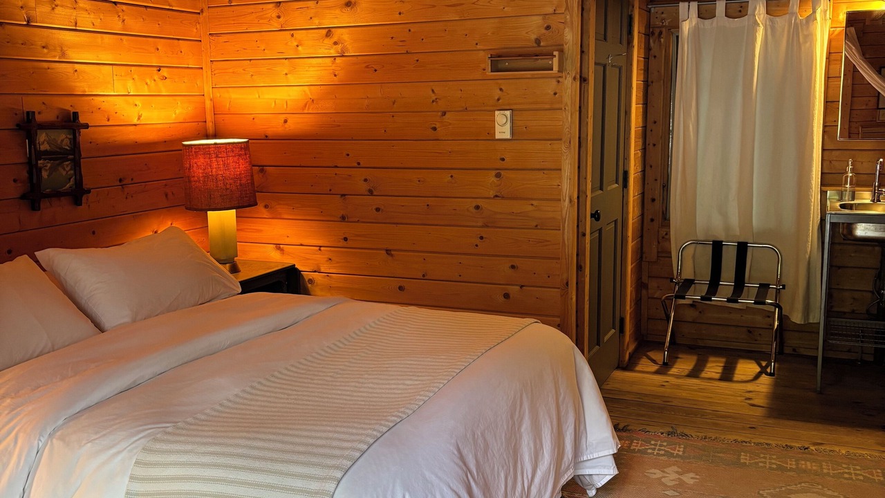Photo of Bedroom in Leavenworth