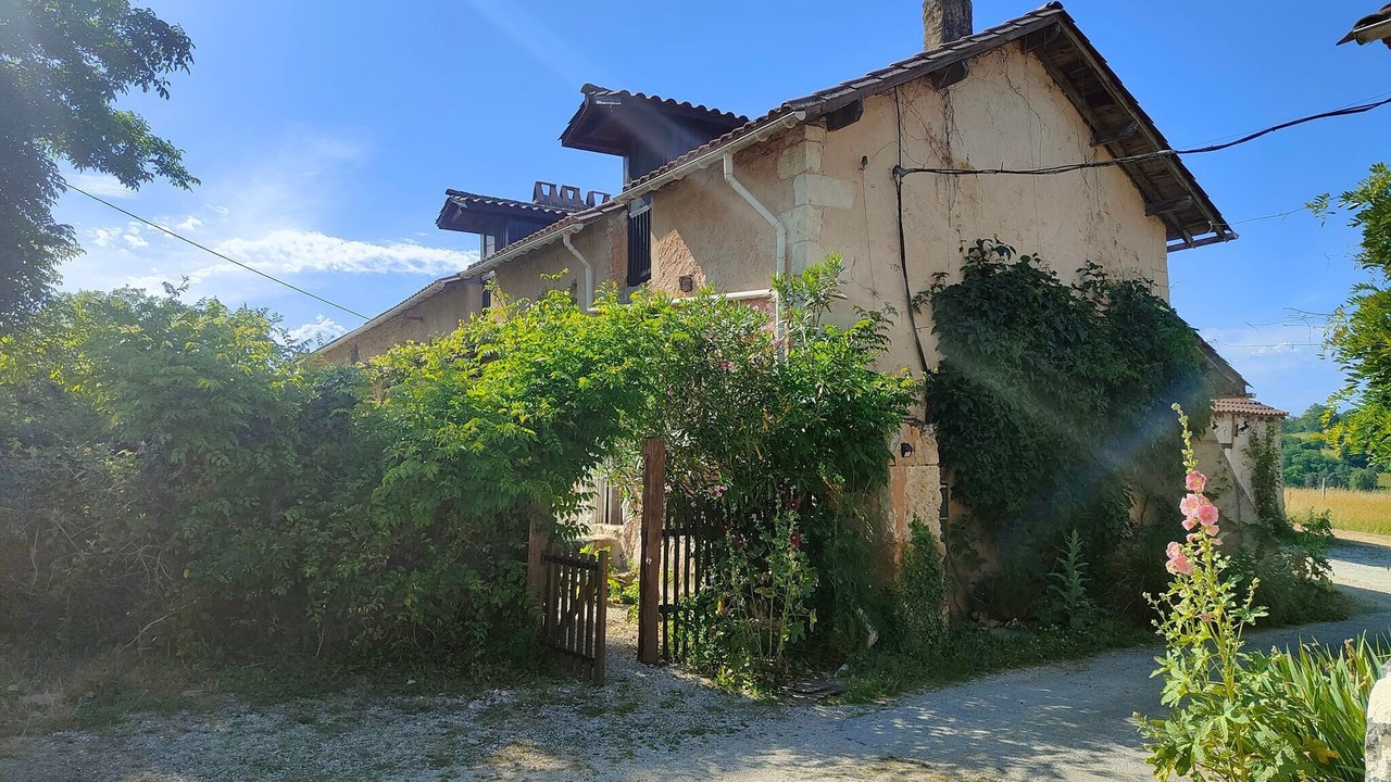 Photo of Others in Villamblard