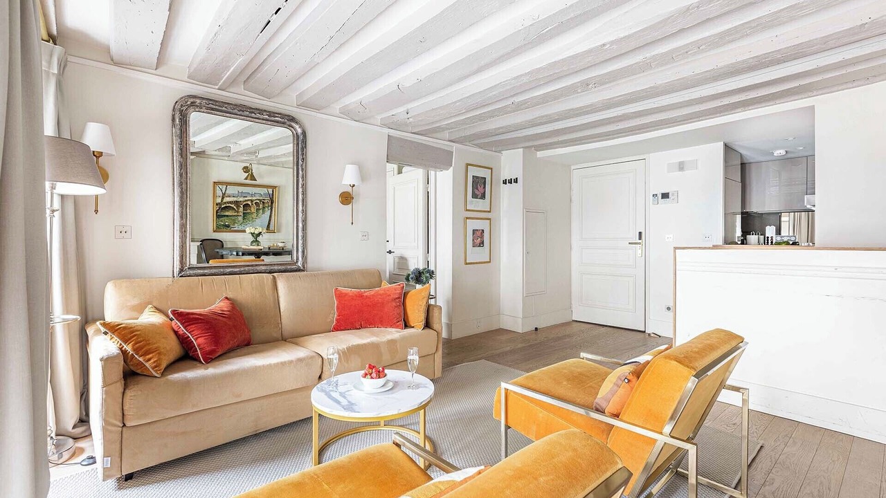 Photo of Livingroom in Paris City Center