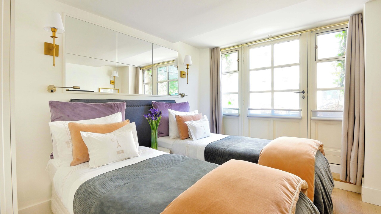 Photo of Others in Paris City Center