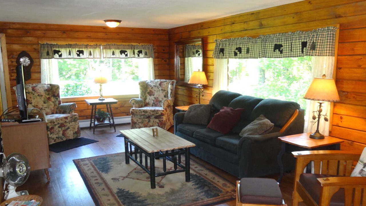 Photo of Livingroom in Warrensburg