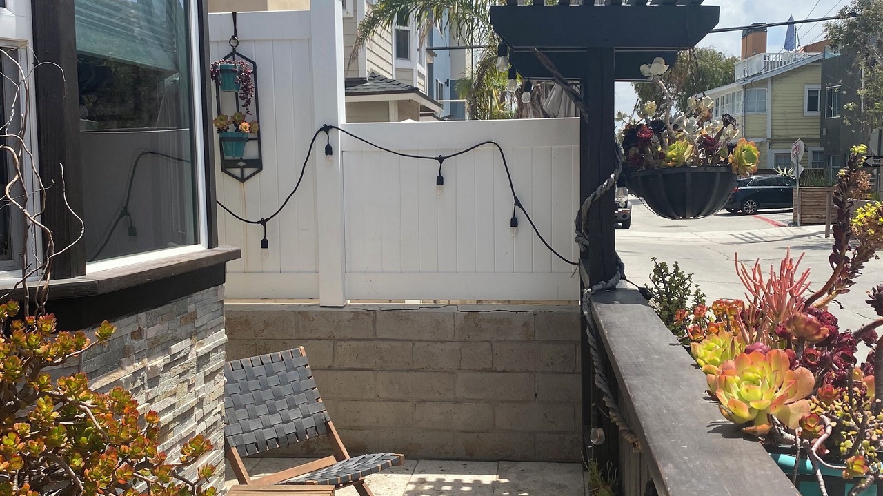 Photo of Patio Balcony in Mission Beach