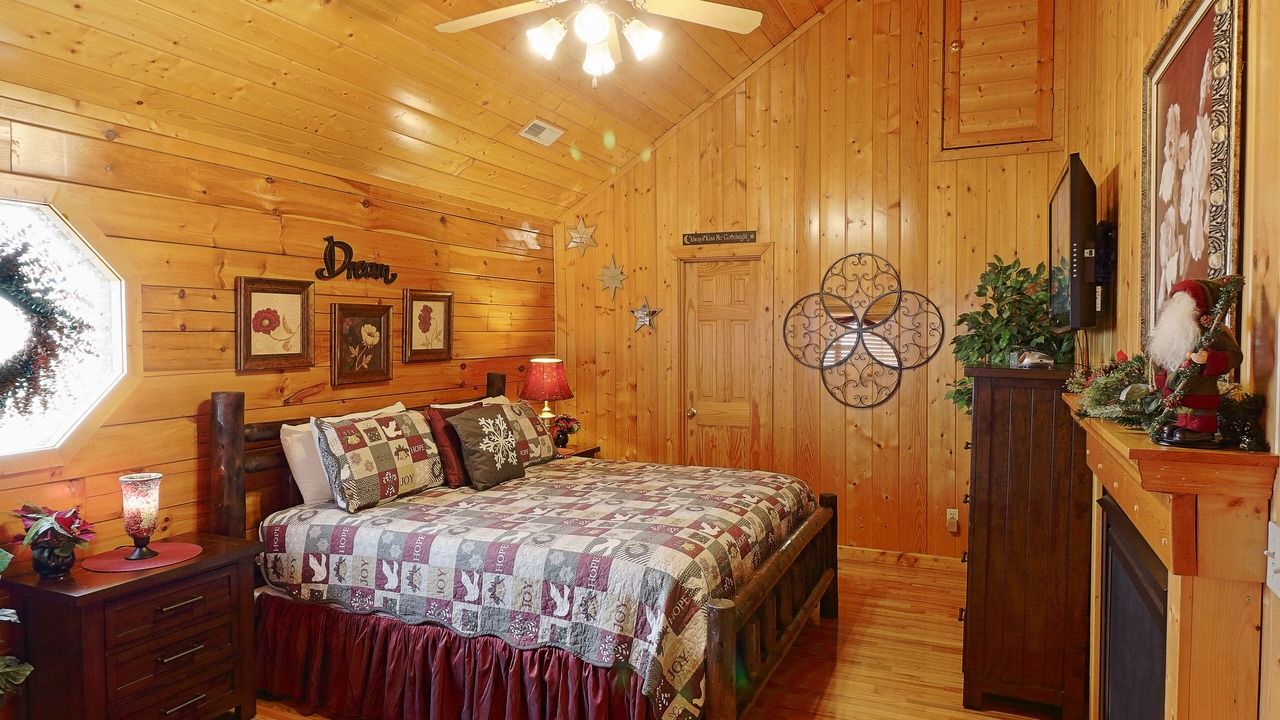 Photo of Others in Sevierville