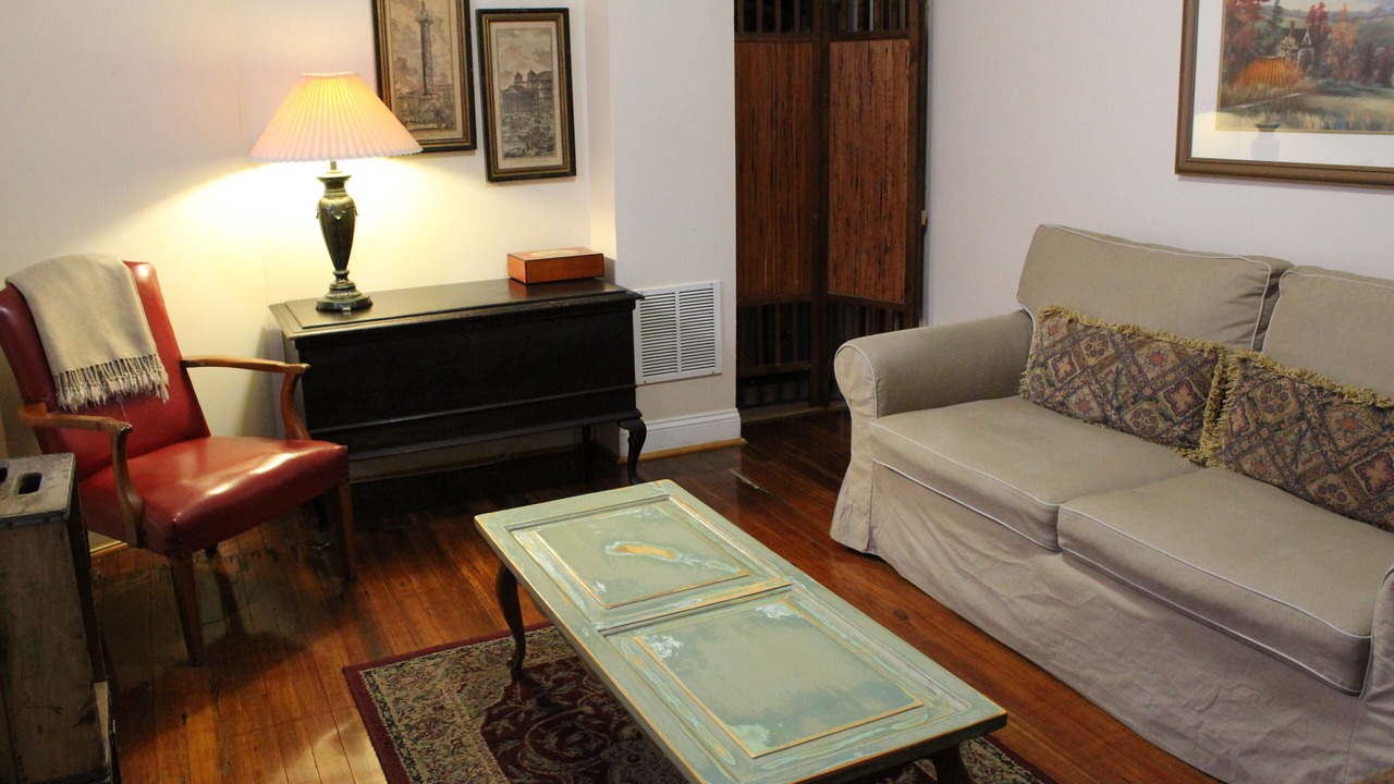 Photo of Livingroom in Fells Point