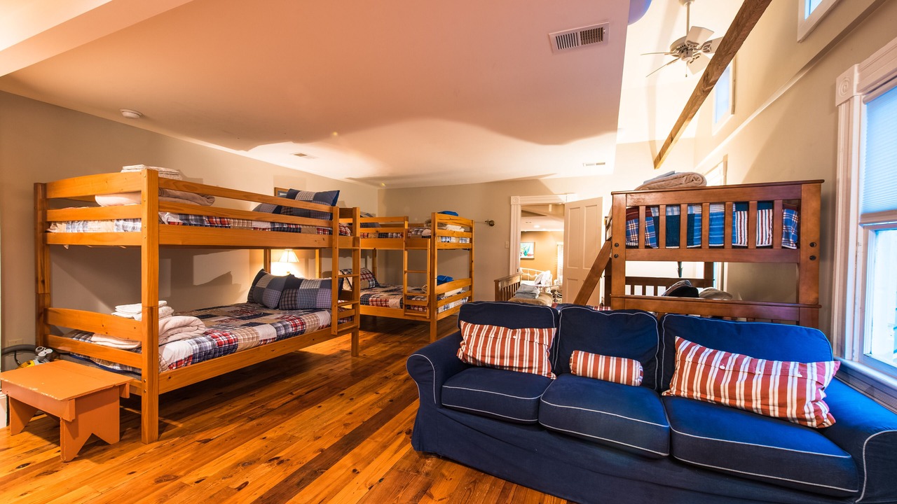 Photo of Bedroom in Haywood