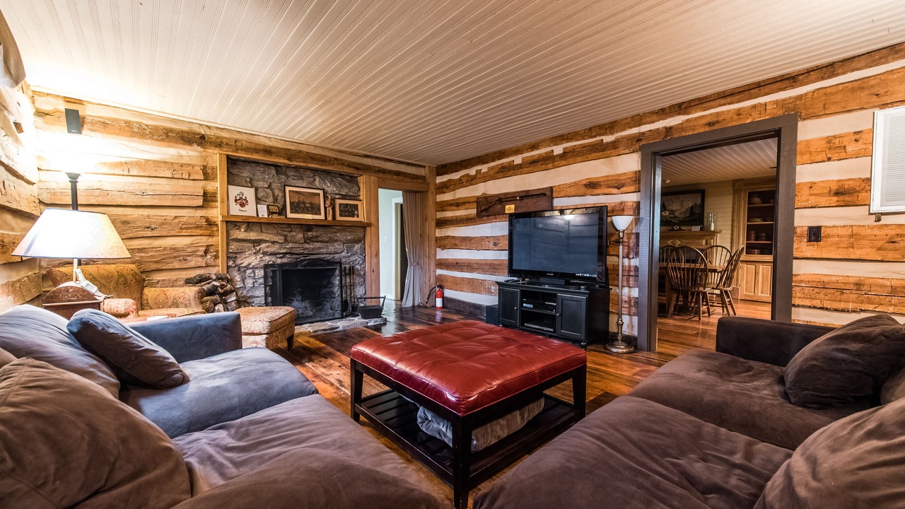 Photo of Livingroom in Haywood