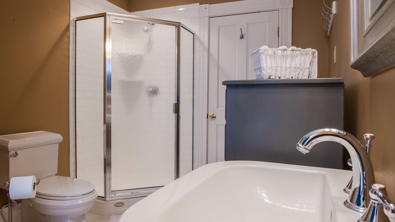 Photo of Bathroom in Haywood