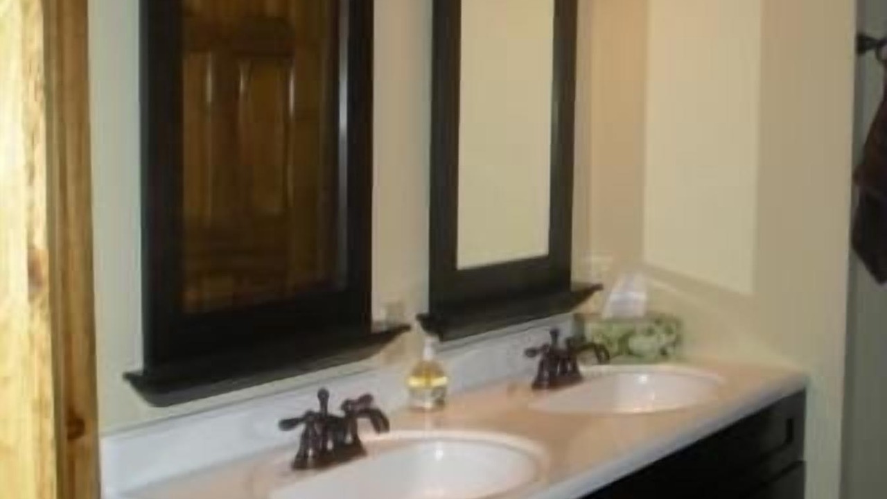 Photo of Others in Londonderry