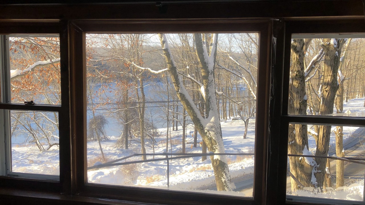 Photo of Bedroom in Greentown