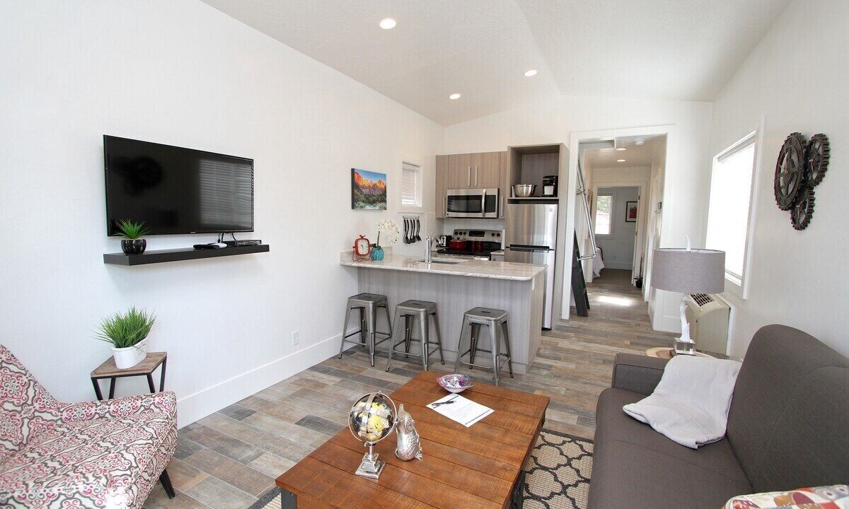 Photo of Livingroom in Orderville