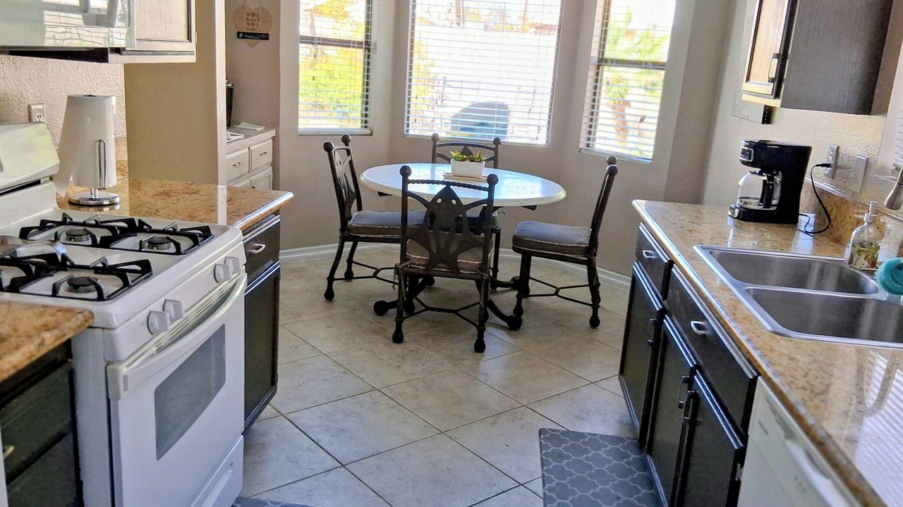 Photo of Kitchen in Green Valley North