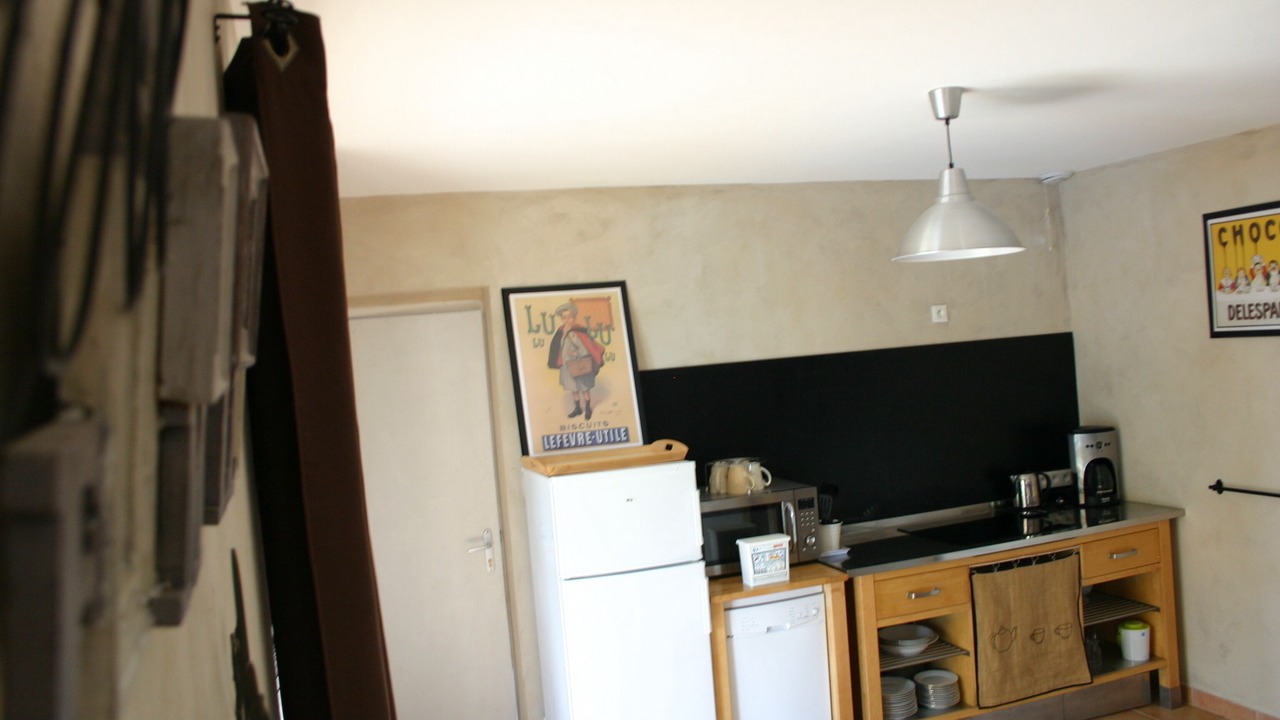 Photo of Kitchen in Saint-Genies-de-Fontedit