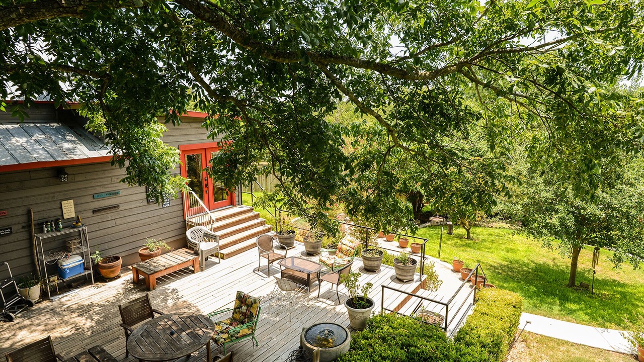 Photo of Patio Balcony in Bastrop