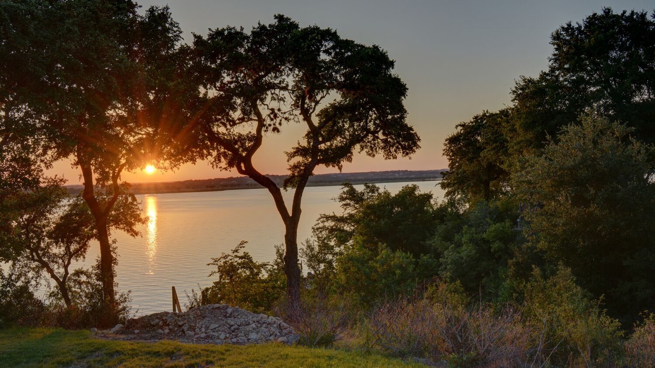 Photo of Others in Canyon Lake