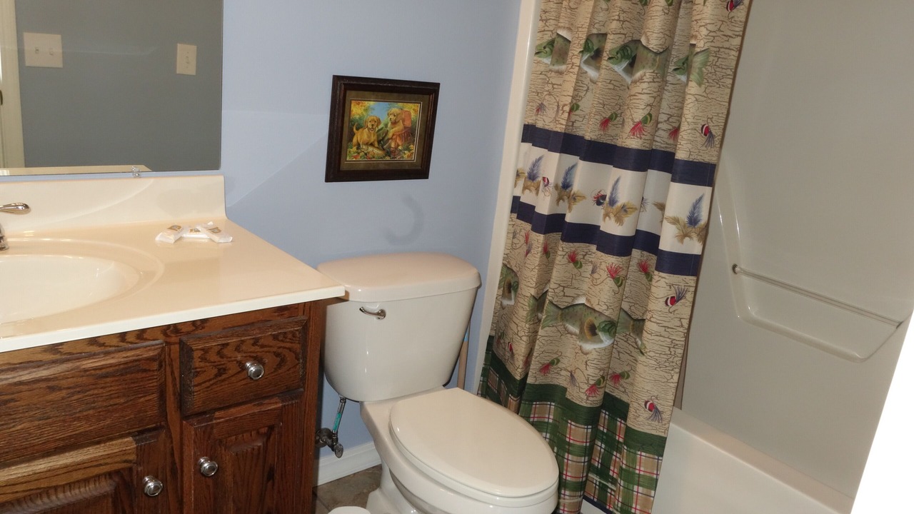 Photo of Bathroom in Calico Rock