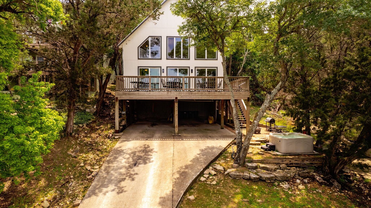 Photo of Outdoor in Canyon Lake