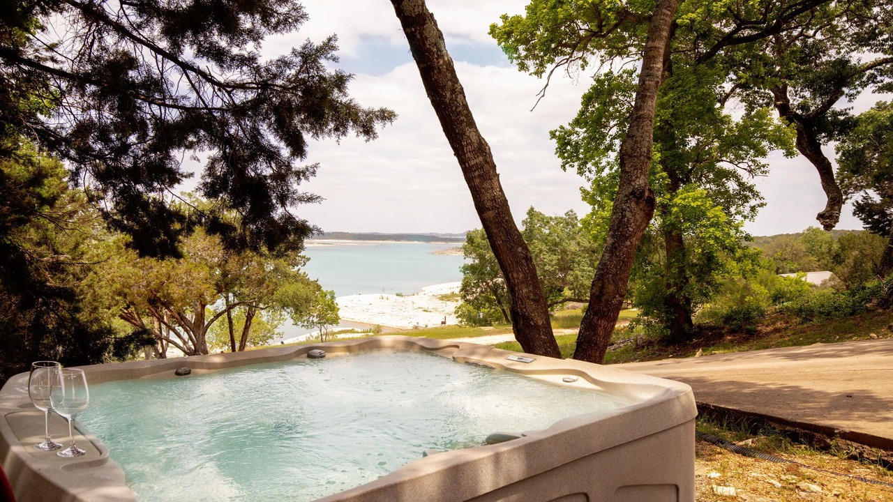 Photo of Outdoor in Canyon Lake