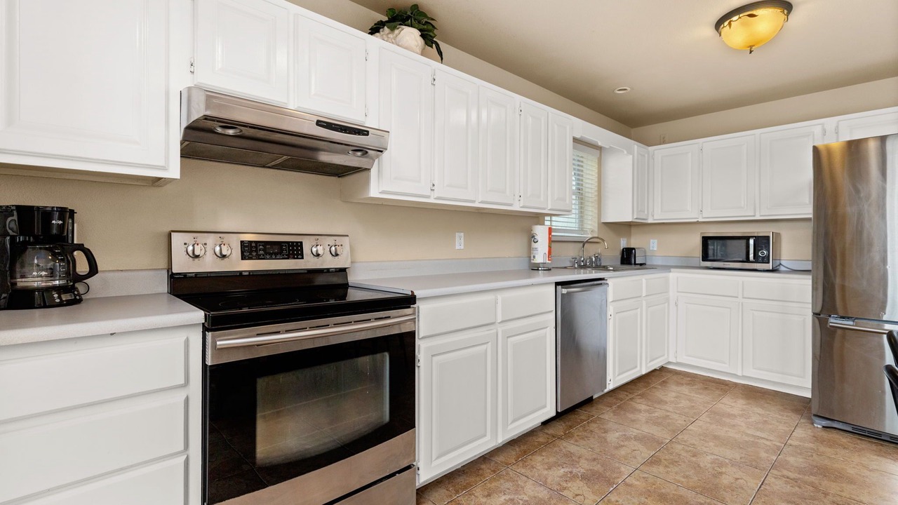 Photo of Kitchen in Canyon Lake