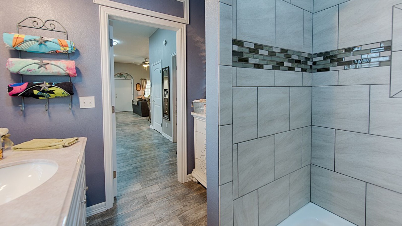 Photo of Bathroom in Shiner