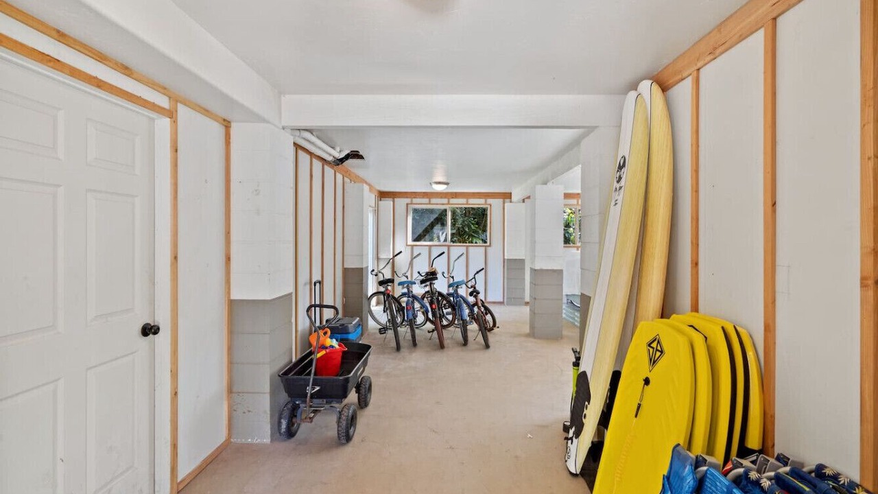 Photo of Others in Hanalei