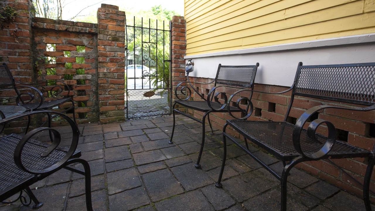 Photo of Patio Balcony in Historic District - North