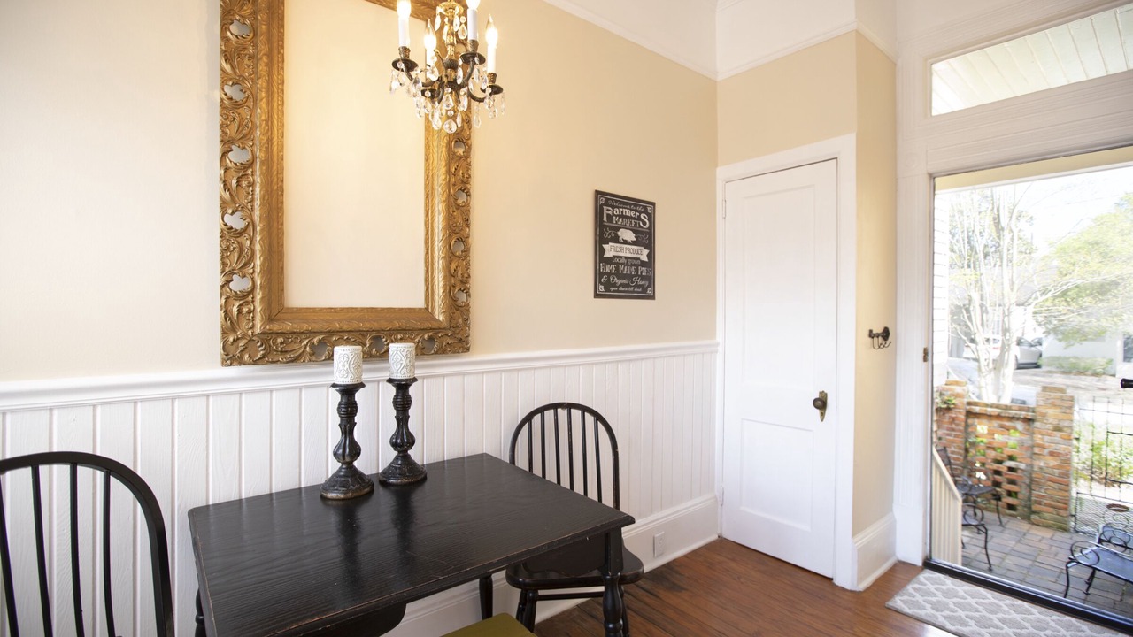 Photo of Outdoor in Historic District - North