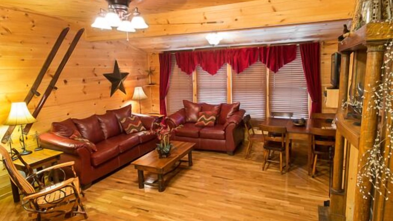 Photo of Livingroom in Gatlinburg