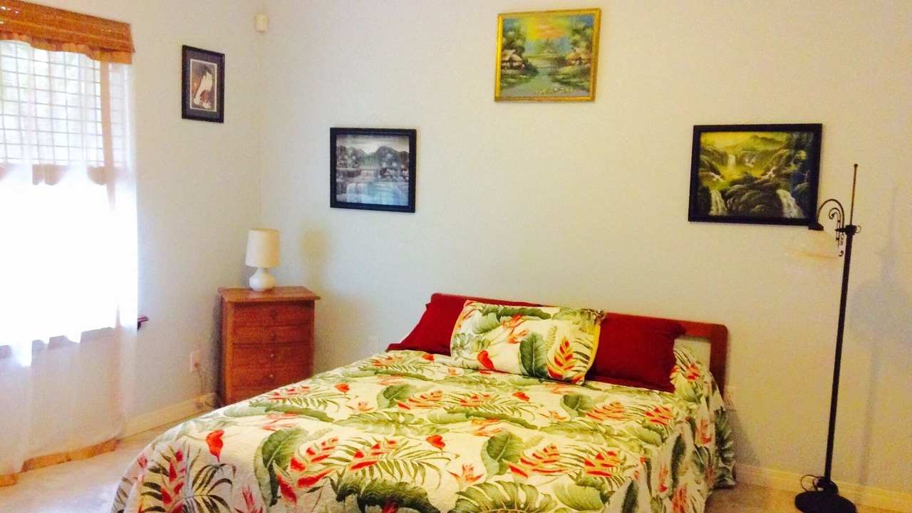 Photo of Bedroom in Keaau
