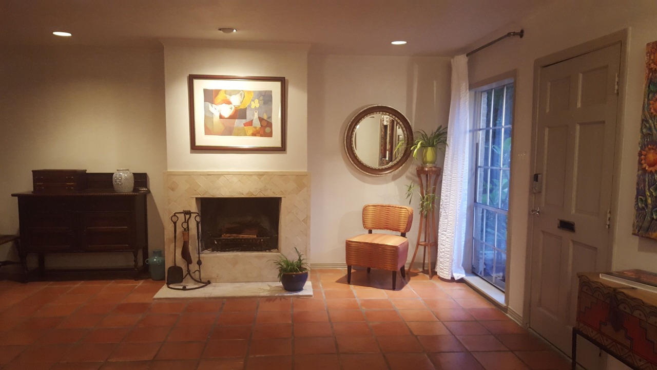 Photo of Livingroom in Bluffview