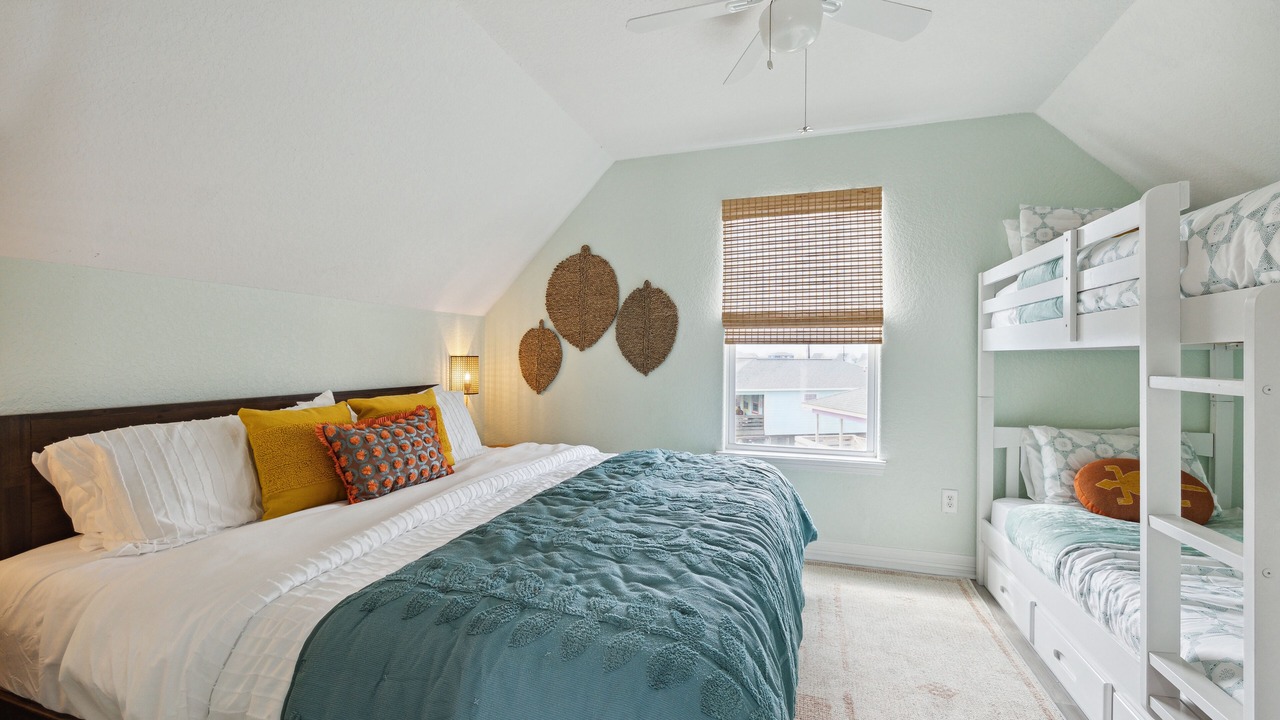 Photo of Bedroom in Surfside Beach
