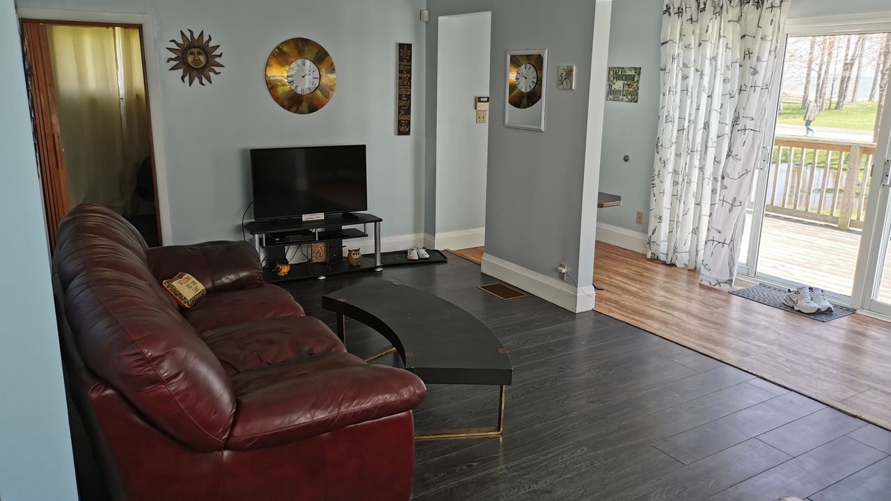 Photo of Livingroom in Leamington