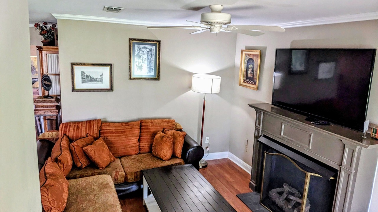 Photo of Livingroom in Wichita Falls