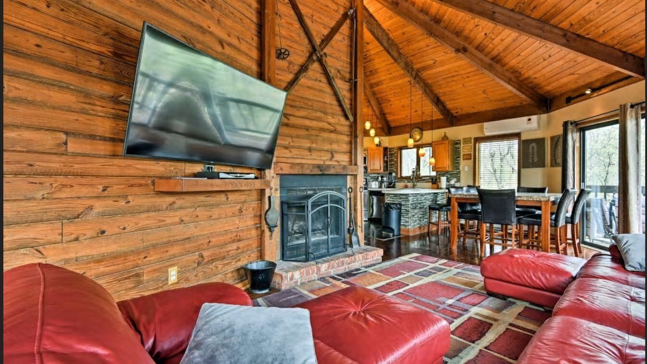 Photo of Livingroom in Bushkill