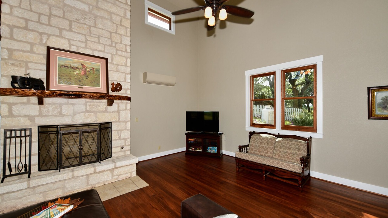 Photo of Bedroom in Fredericksburg