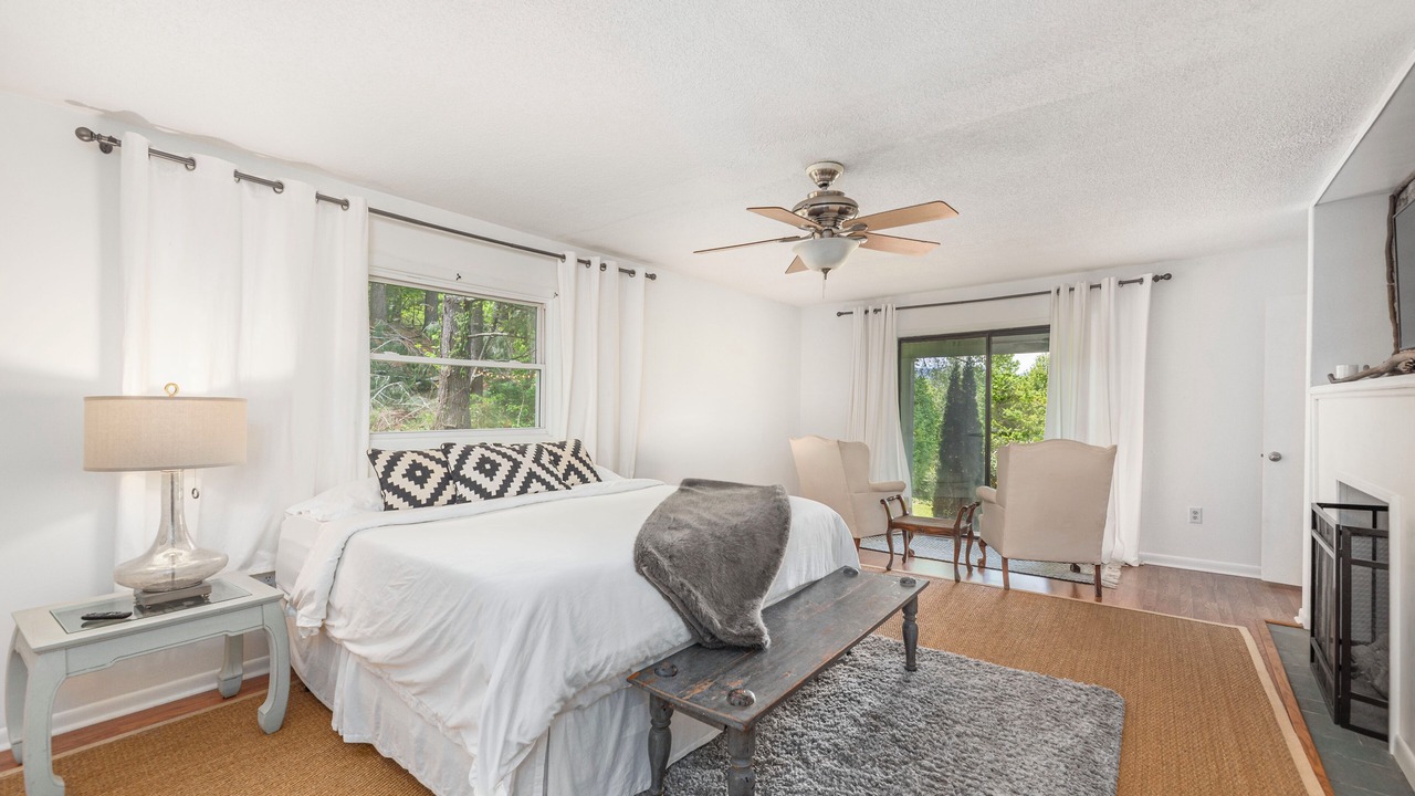 Photo of Bedroom in Waynesville